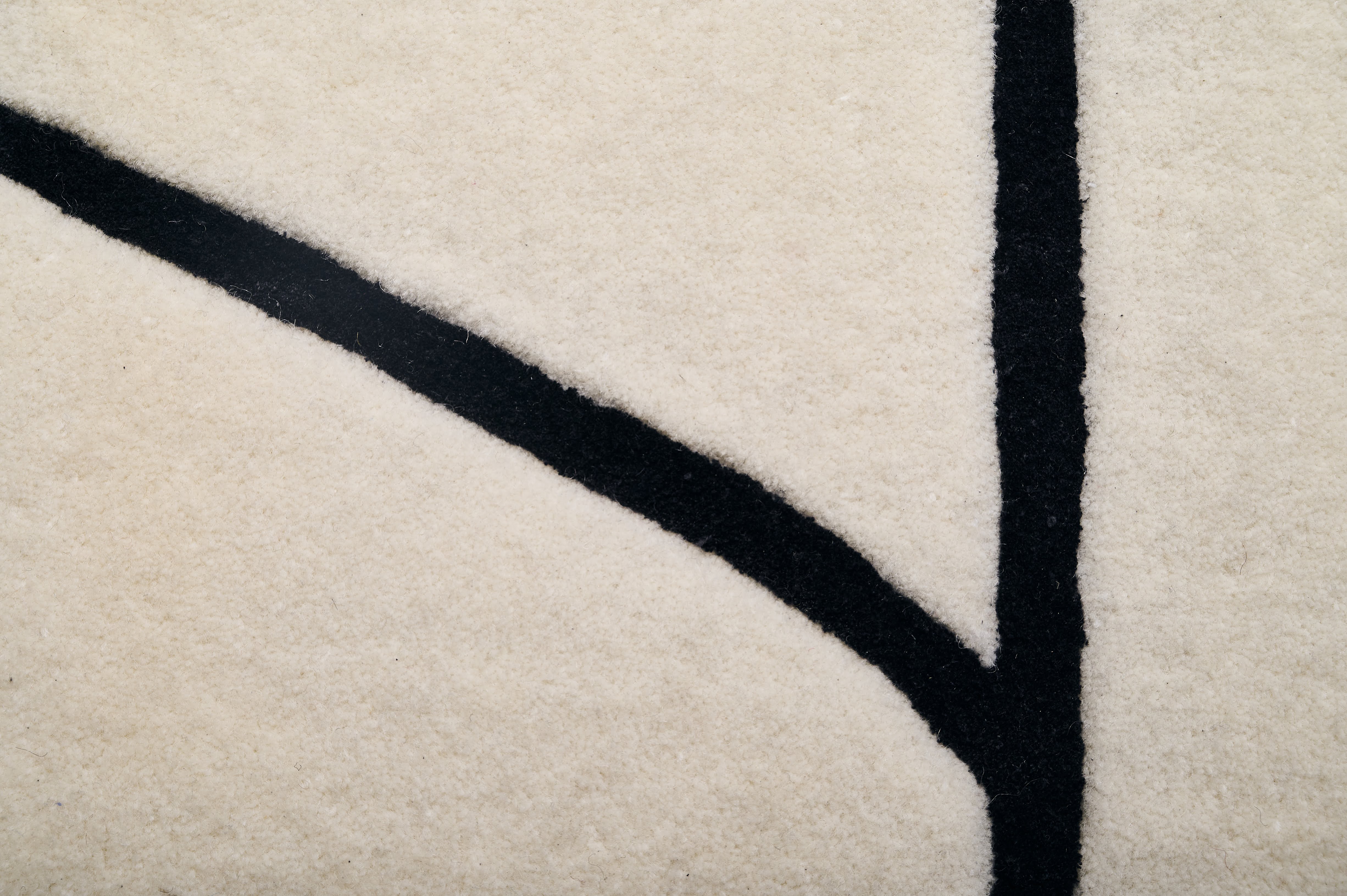 Vein (White & Black)