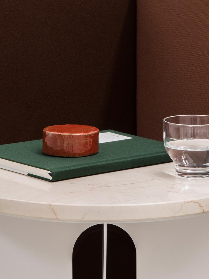 Androgyne Side Table, Ø50
