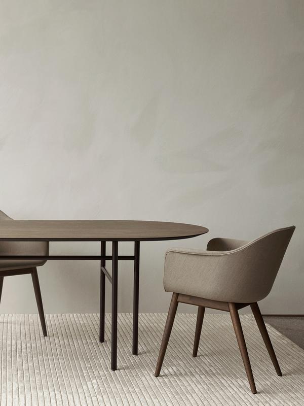 Snaregade Dining Table, Oval