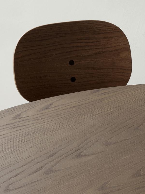 Snaregade Dining Table, Oval