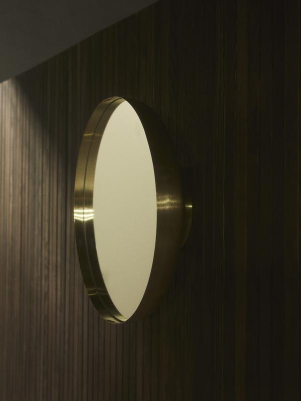 Darkly Mirror, Large, Brass