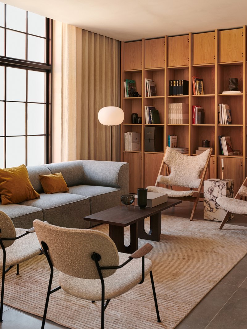 Co Lounge Chair, Fully Upholstered