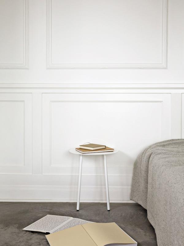 Yeh Wall Table